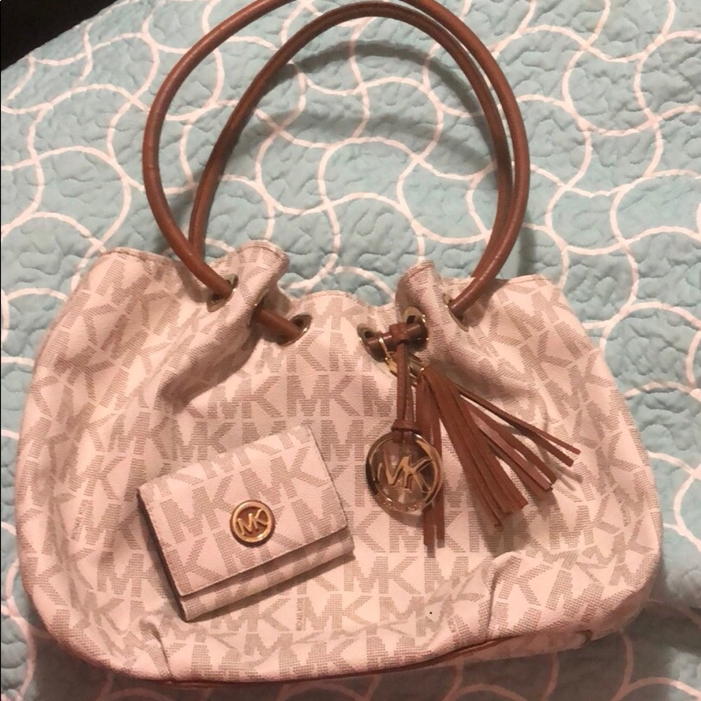 Michael Kors Purse and Matching Wallet